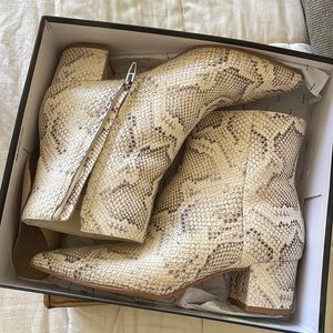 Dolce Vita Faux Snake Boot - Size 9.5 Womens (fits more like a 9)